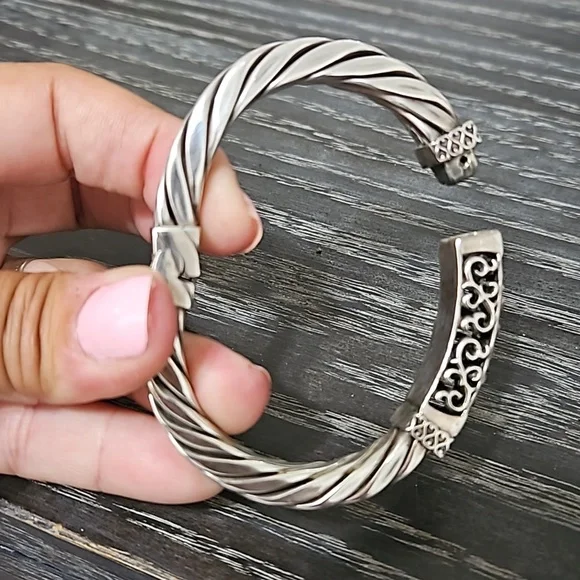 Sterling and 14k hinged bangle bracelet - Picture 3 of 4